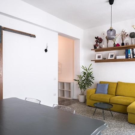 Domus Deiana Lägenhet Cagliari Exteriör bild