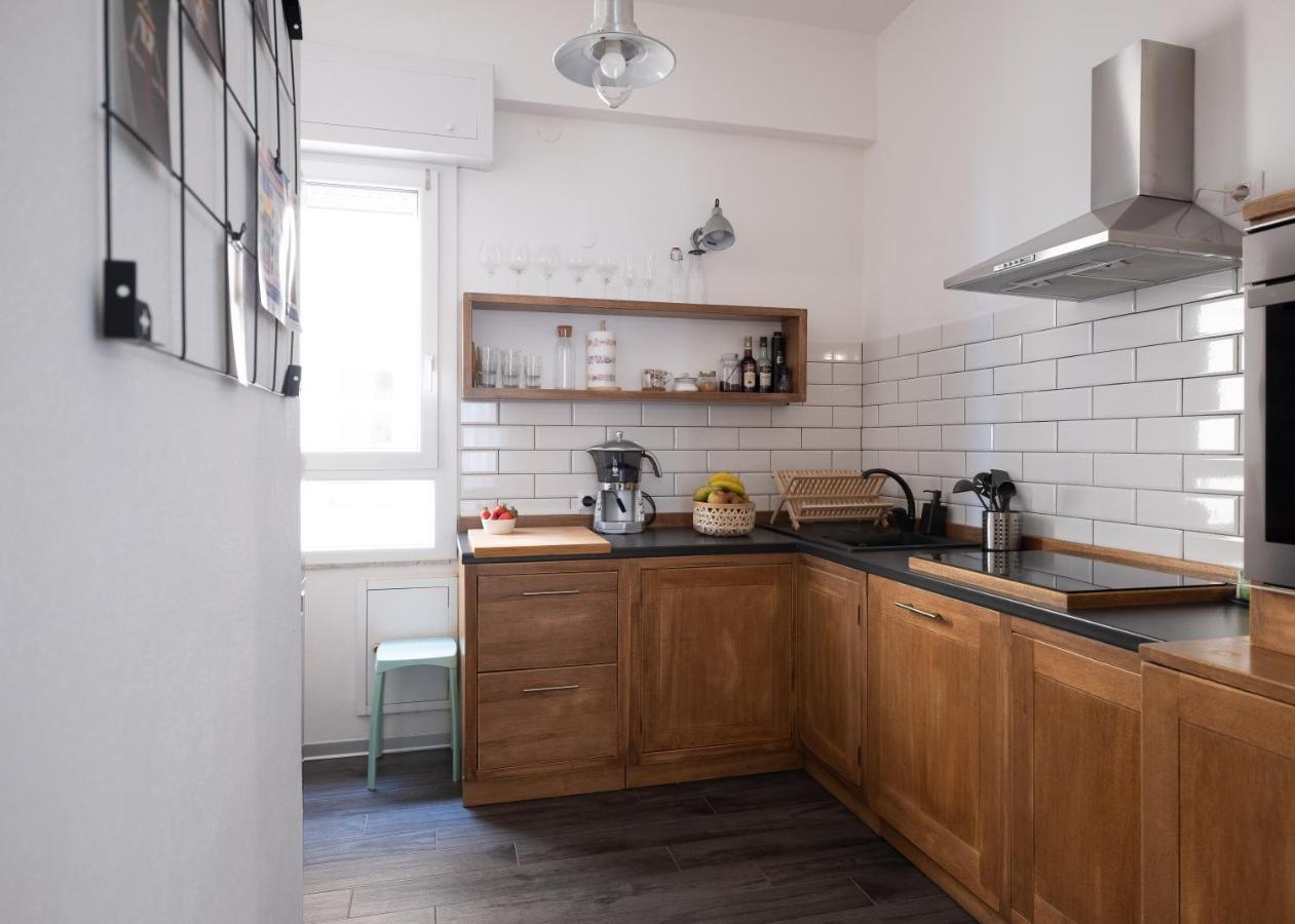 Domus Deiana Lägenhet Cagliari Exteriör bild