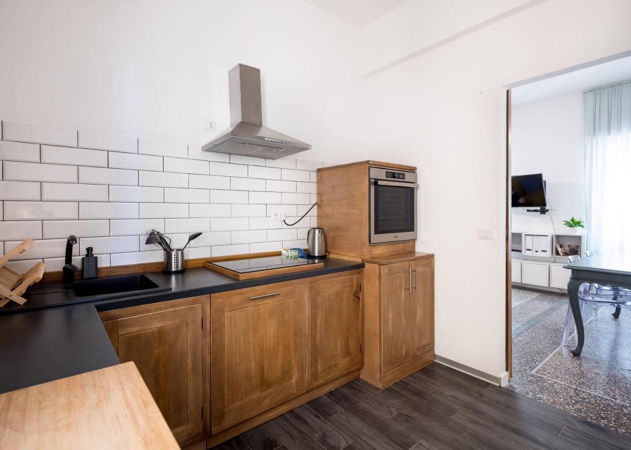 Domus Deiana Lägenhet Cagliari Exteriör bild